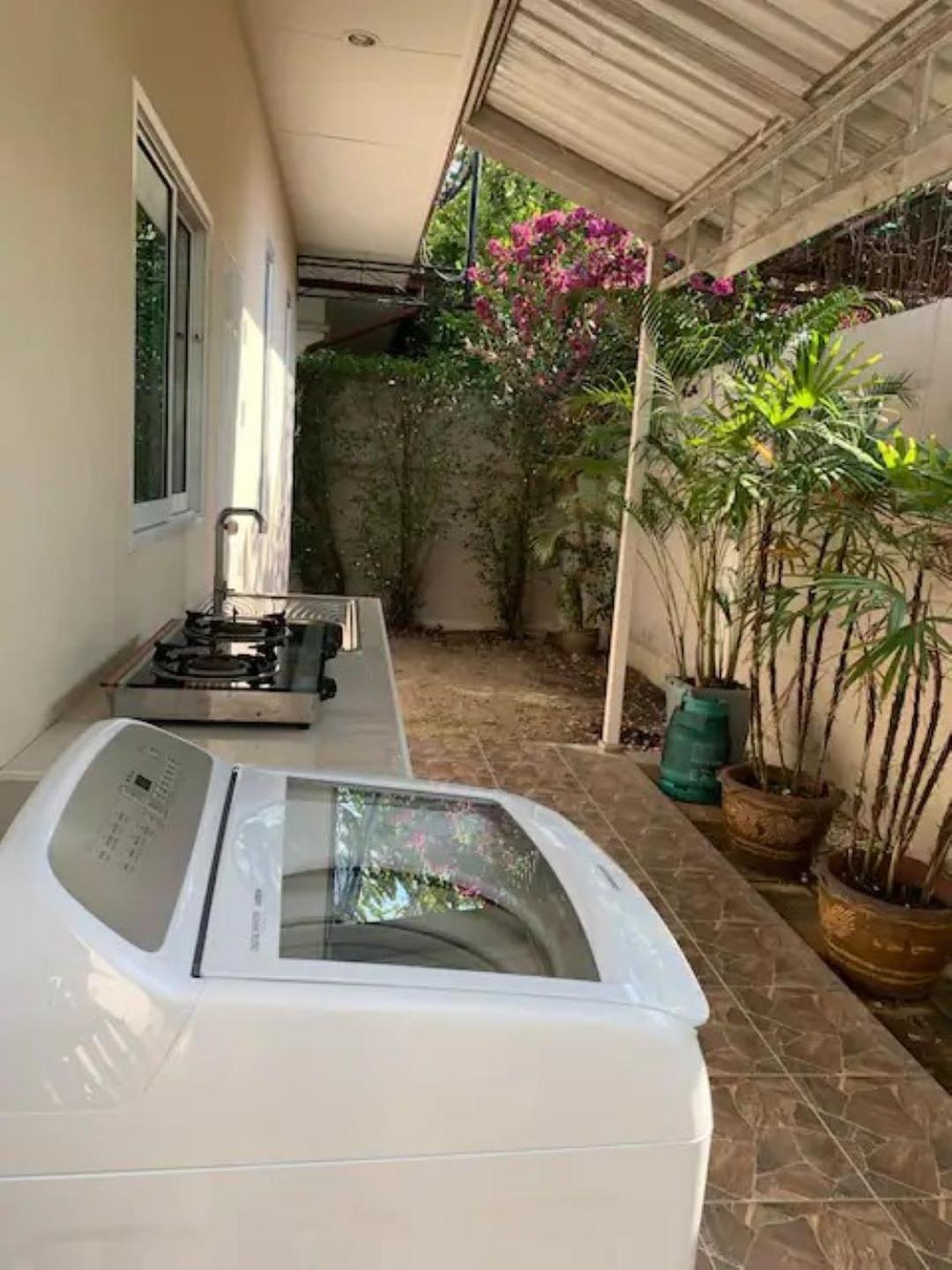Luxury 3 Bed Pool Villa Ban Huai Yai Exteriör bild